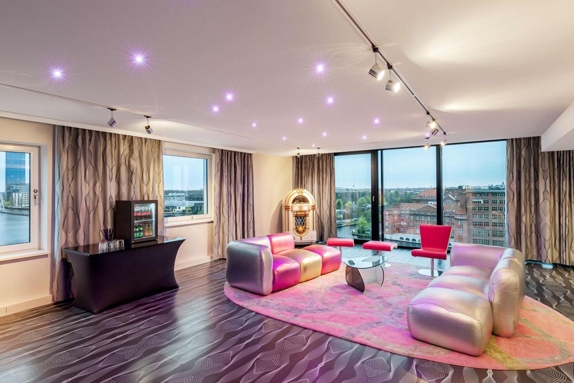 Hotel Nhow 4*