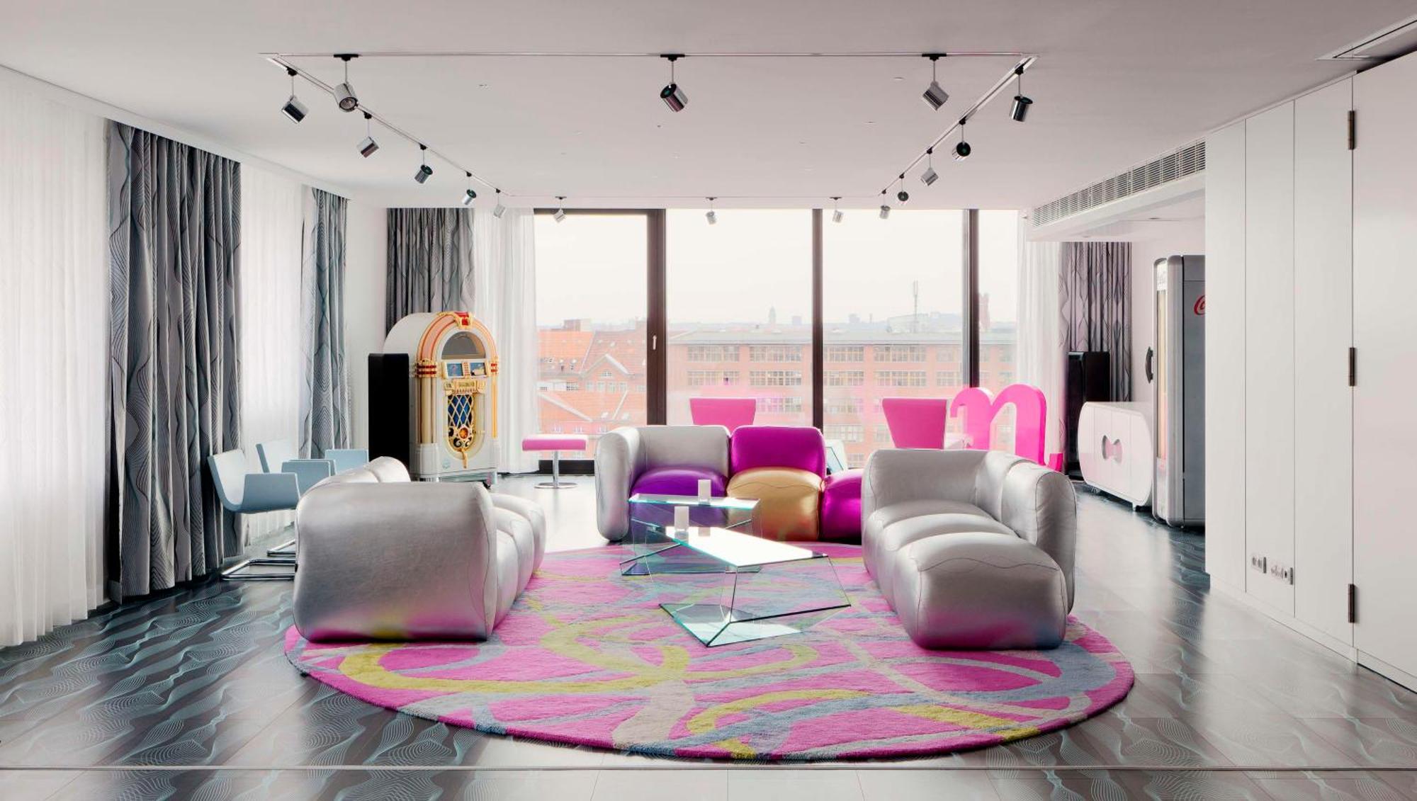 Hotel Nhow 4*