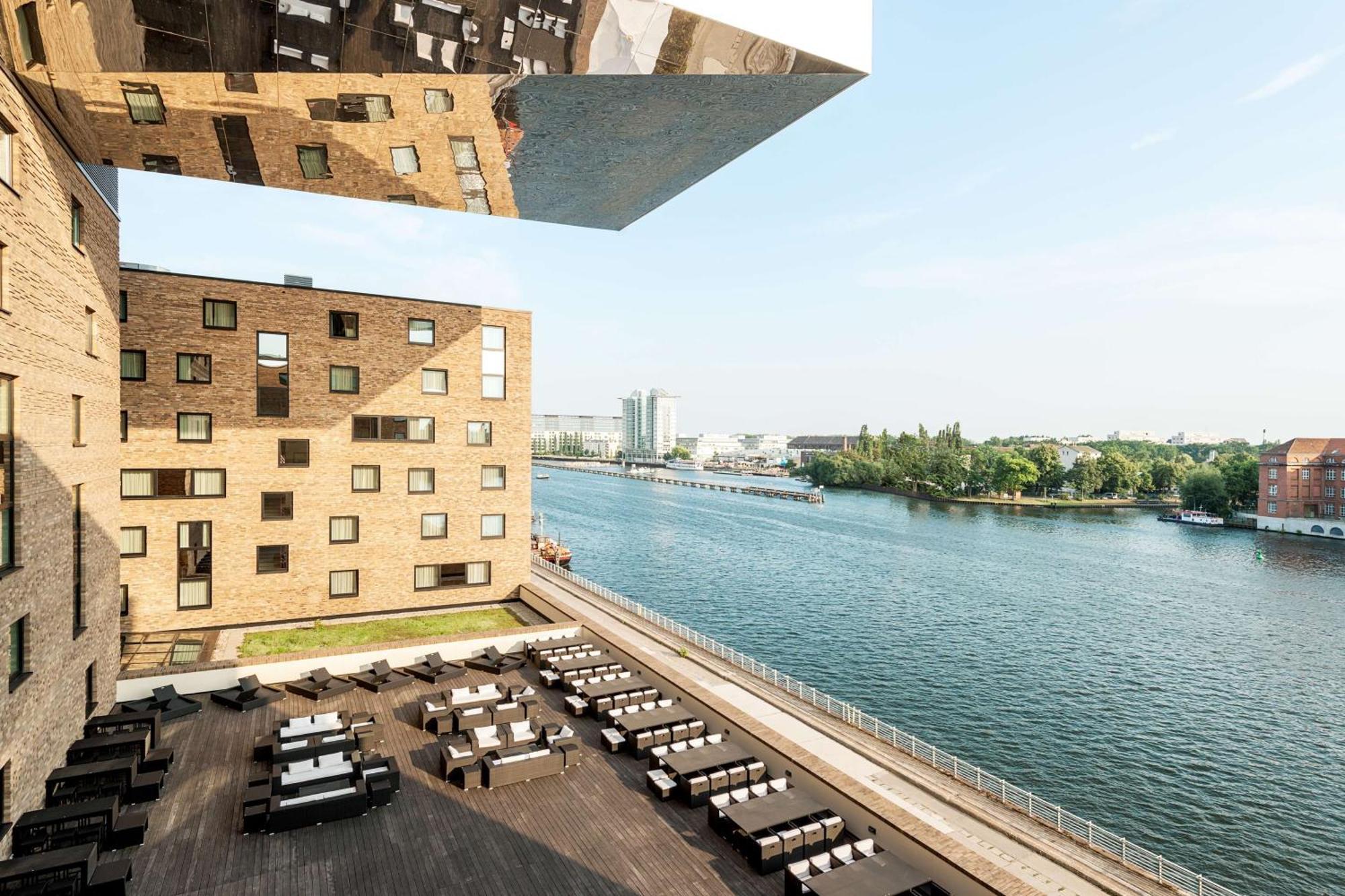 Hotel Nhow