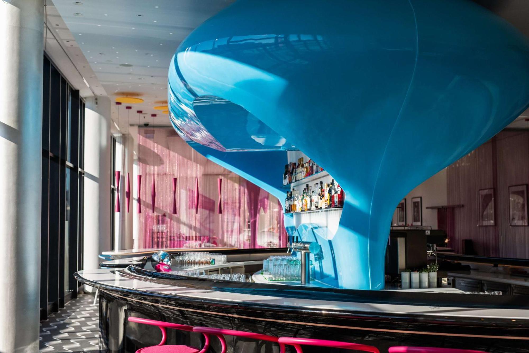 Nhow Hotel 4*